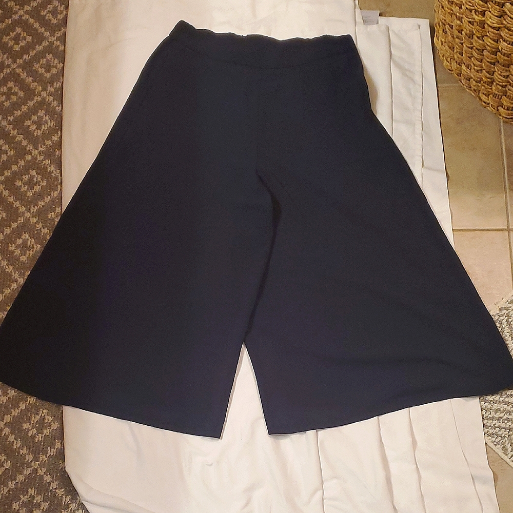 Women's Navy Cullotes